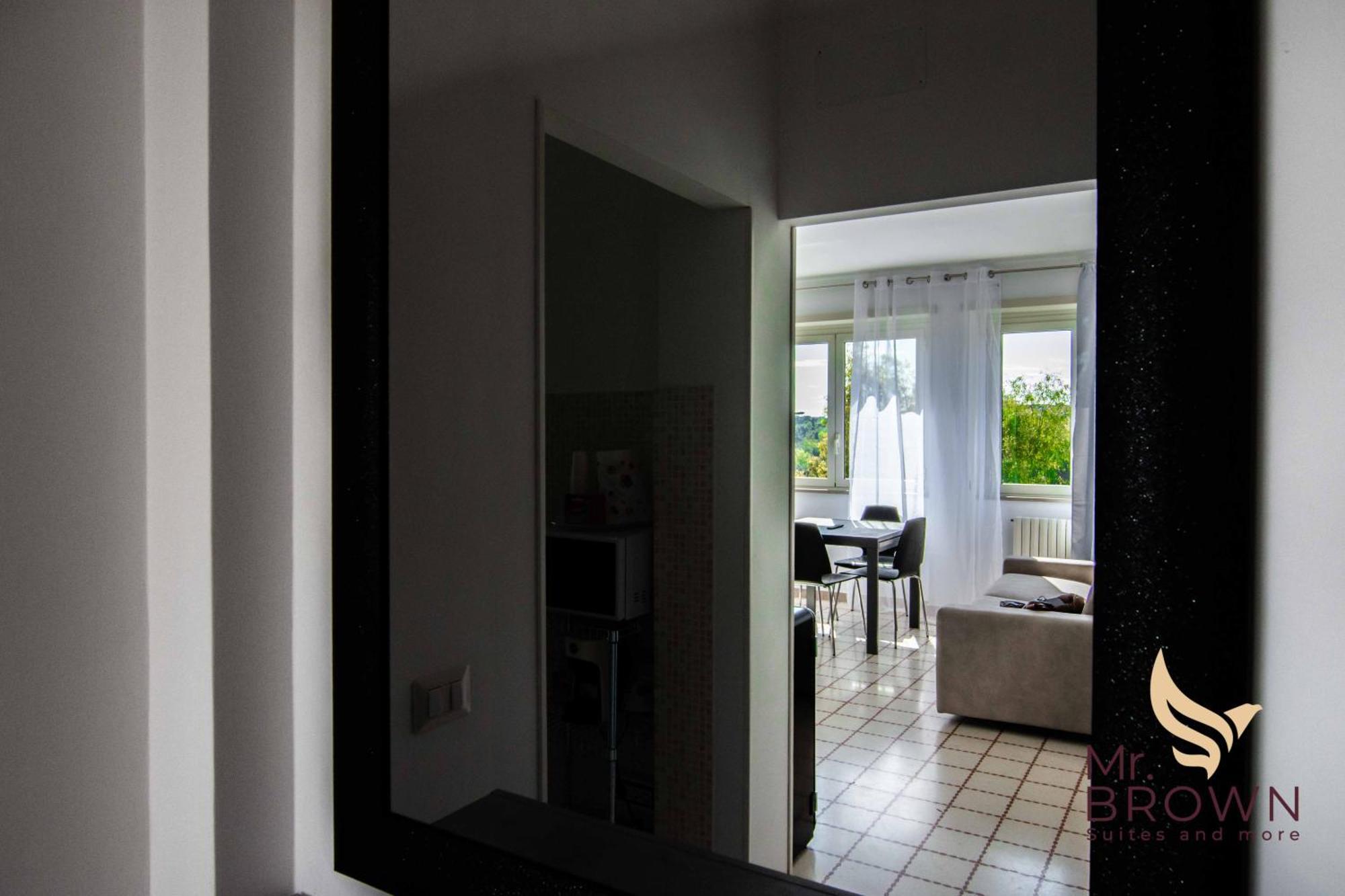 Mr Brown Home And Suites Roma Exterior foto